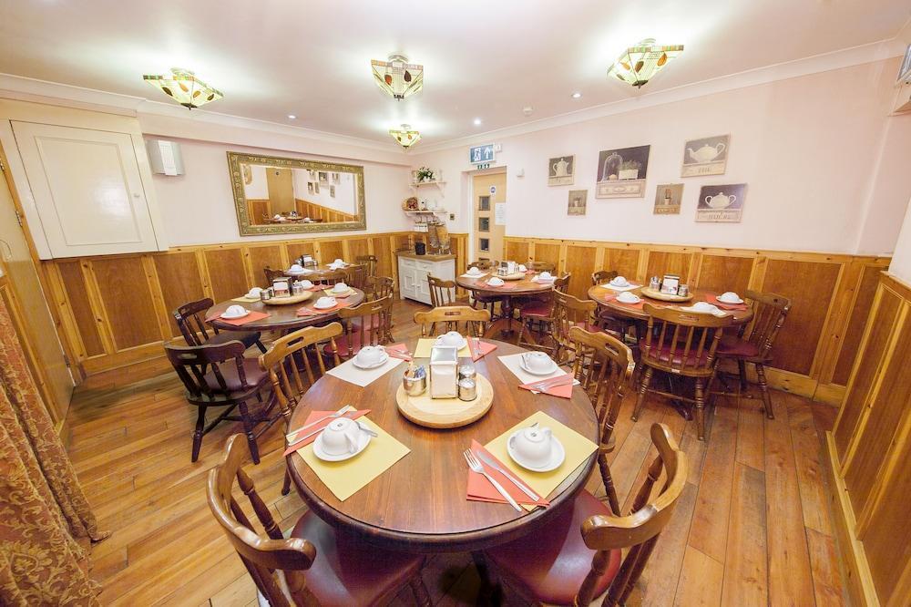 Fairway Hotel Лондон Екстериор снимка